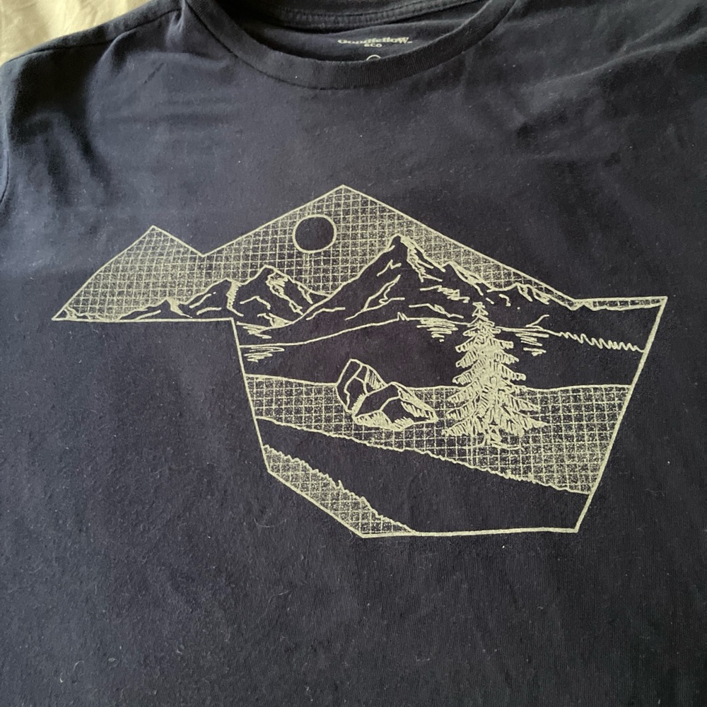 Good Fellow graphic Tee